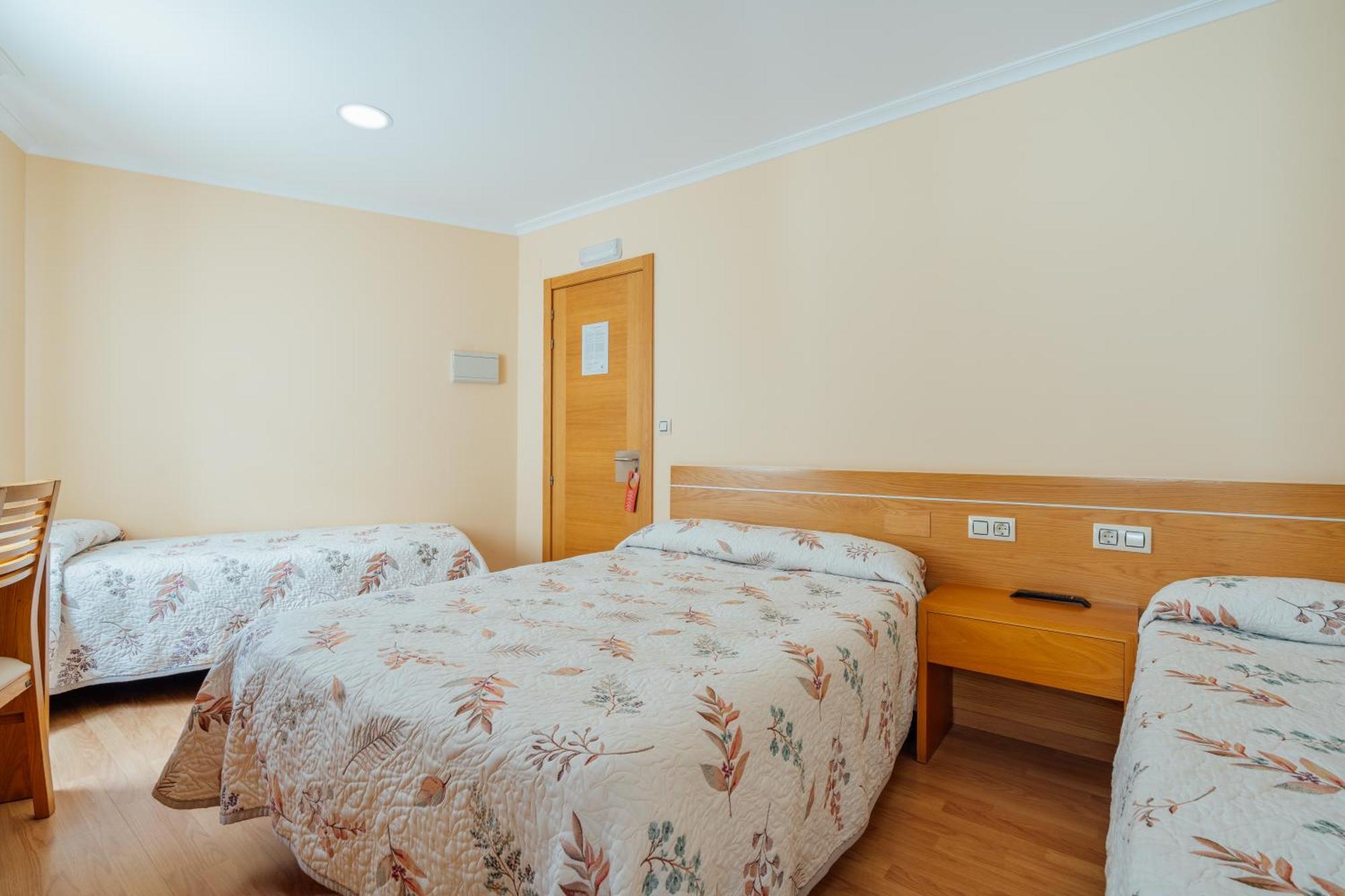 Hotel Restaurante Cazador Pereiro Bilik gambar